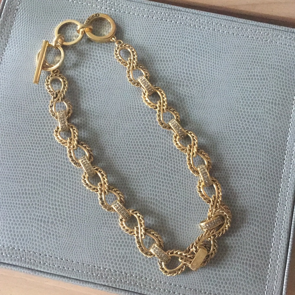C. Wonder gold statement necklace